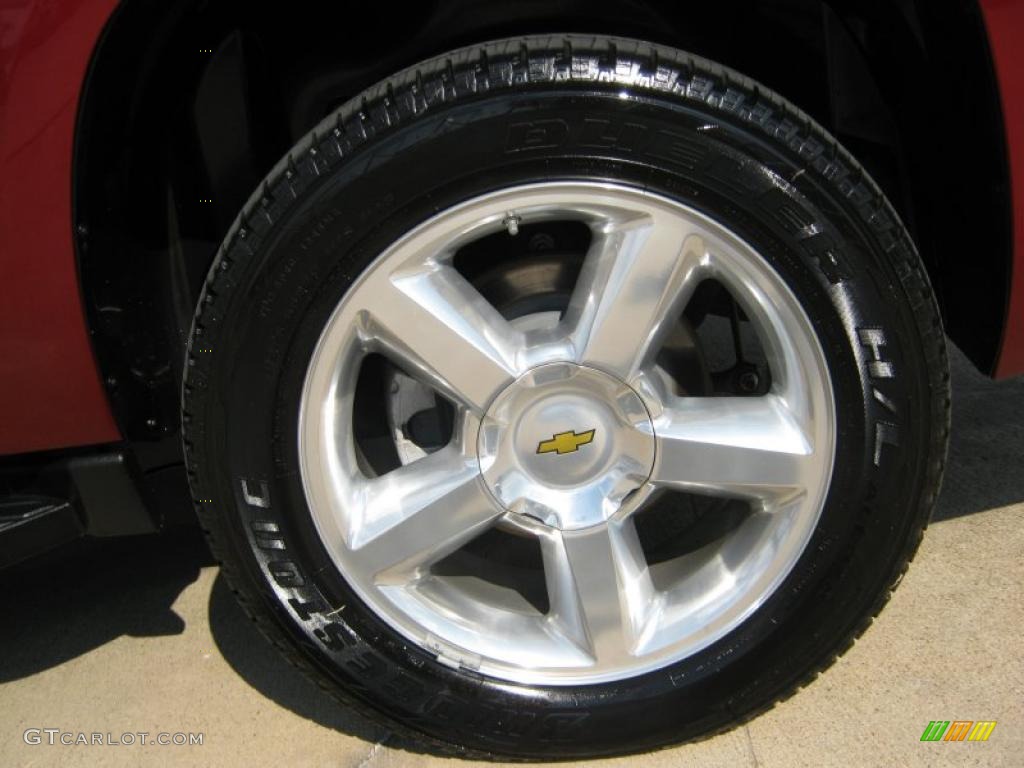 2007 Chevrolet Suburban 1500 LTZ Wheel Photo #38335531