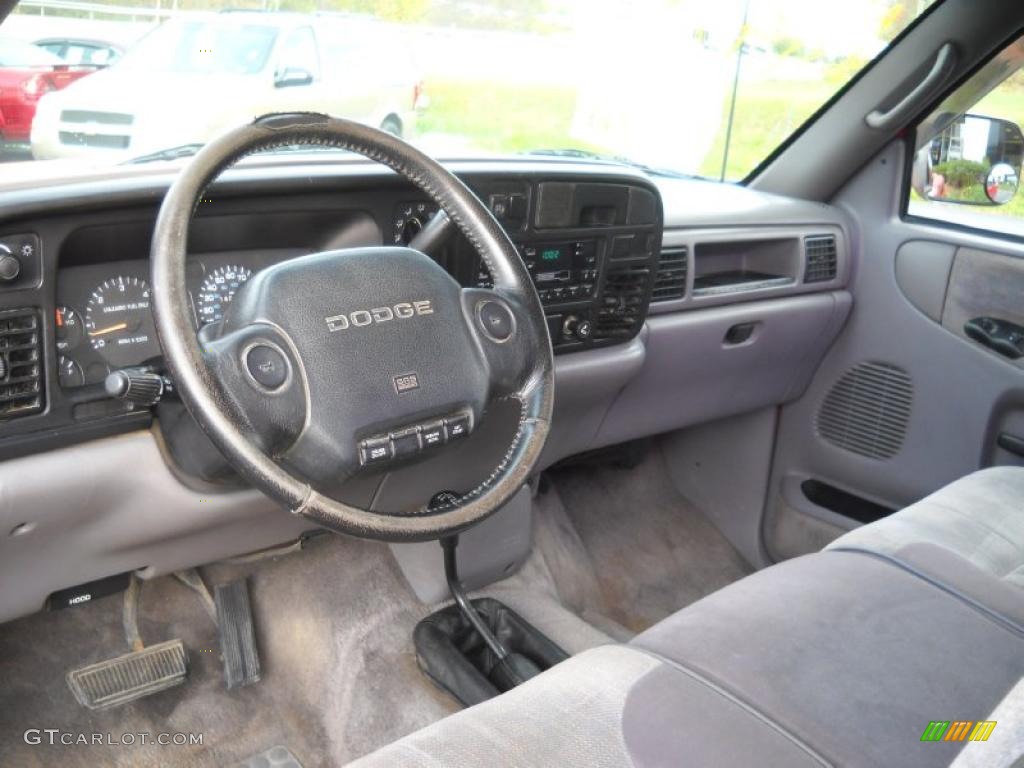 Gray Interior 1996 Dodge Ram 1500 LT Regular Cab 4x4 Photo #38335987
