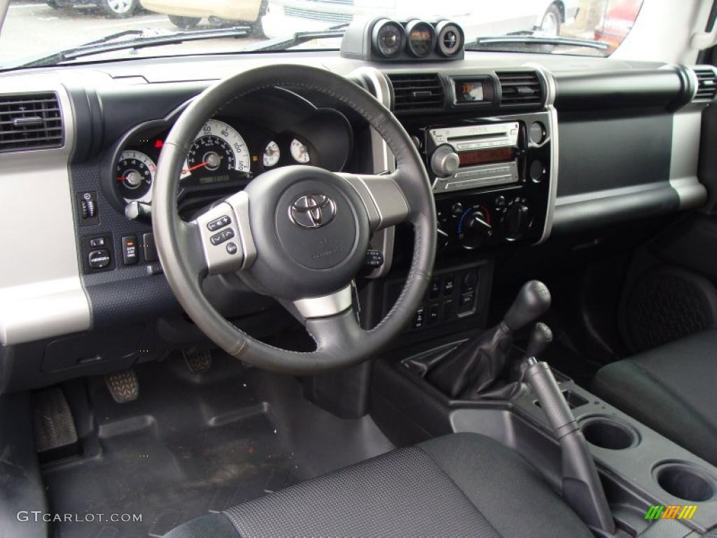 2007 Toyota FJ Cruiser 4WD Dark Charcoal Dashboard Photo #38339872