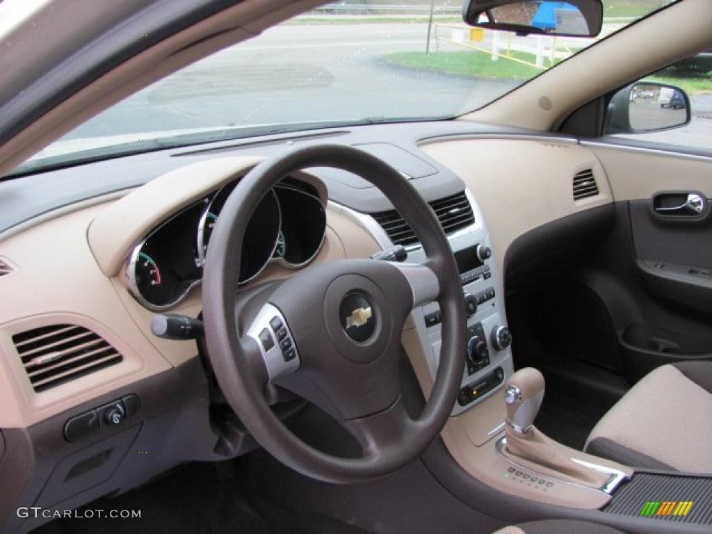 2009 Chevrolet Malibu LS Sedan Cocoa/Cashmere Dashboard Photo #38341000