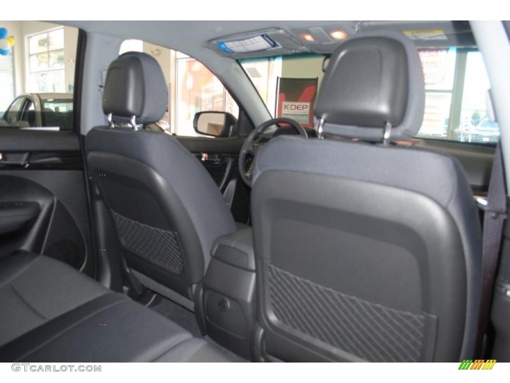 Black Interior 2011 Kia Sorento LX V6 Photo #38346862