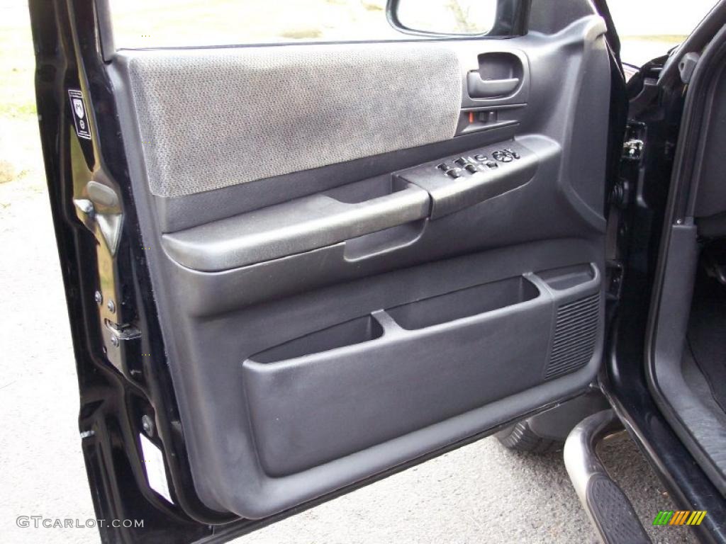 Dark Slate Gray Interior 2002 Dodge Dakota SLT Quad Cab 4x4 Photo #38348118
