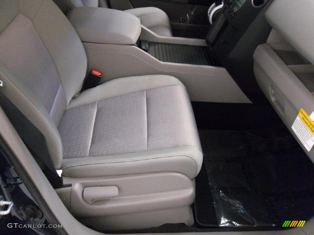 Gray Interior 2011 Honda Pilot EX Photo #38348714