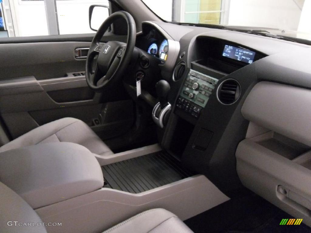 Gray Interior 2011 Honda Pilot EX Photo #38348746