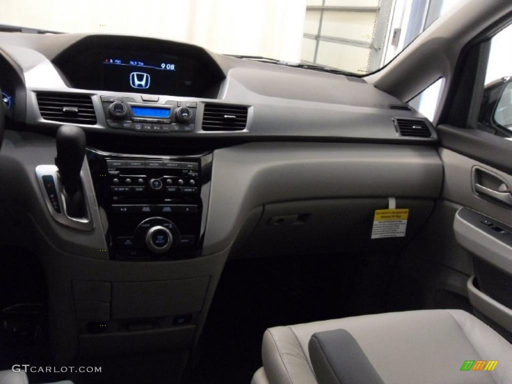 2011 Honda Odyssey EX-L Gray Dashboard Photo #38350194