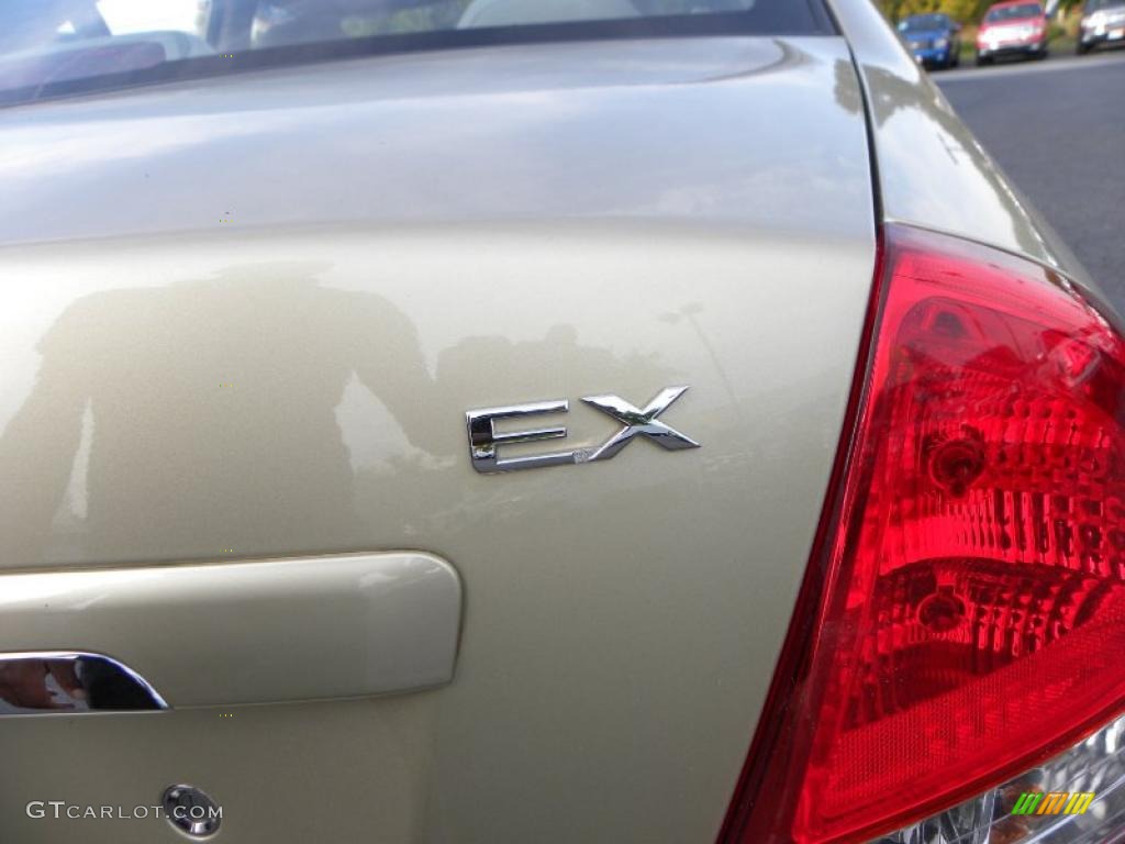 2009 Spectra EX Sedan - Sand Beige Metallic / Beige photo #12