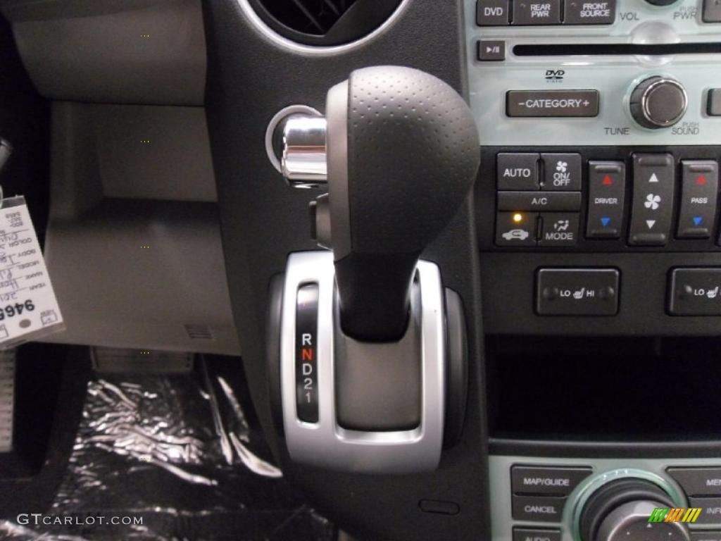 2011 Honda Pilot Touring 4WD 5 Speed Automatic Transmission Photo #38352218