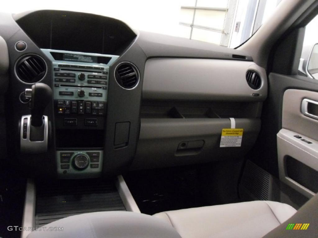 2011 Honda Pilot Touring 4WD Gray Dashboard Photo #38352306