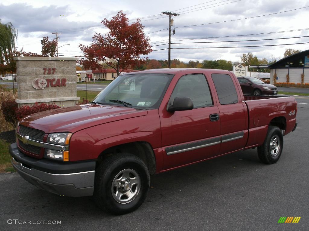 2004 Silverado 1500 LS Extended Cab 4x4 - Sport Red Metallic / Dark Charcoal photo #1