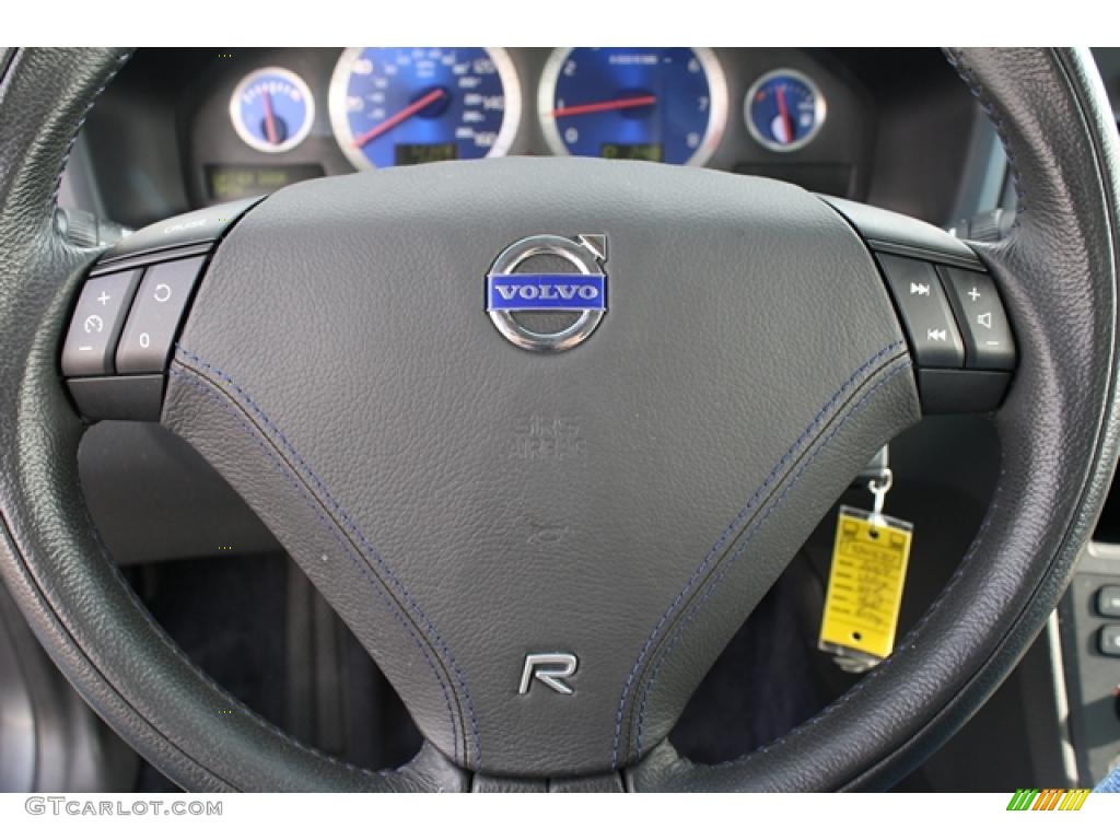 2004 Volvo S60 R AWD Nordkap Black/Blue R Metallic Steering Wheel Photo #38354174