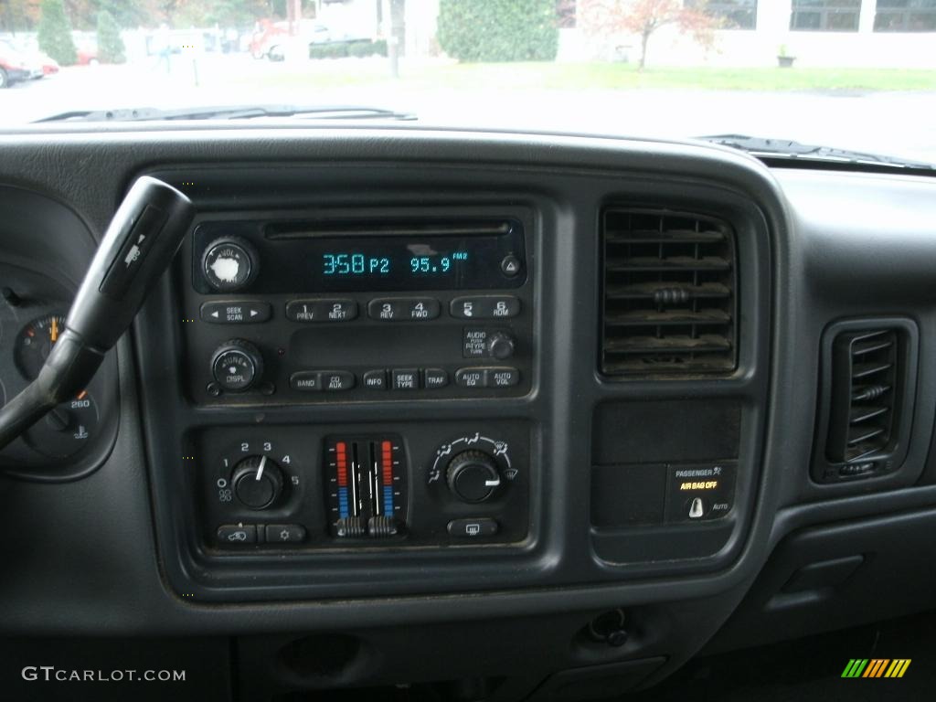 2004 Silverado 1500 LS Extended Cab 4x4 - Sport Red Metallic / Dark Charcoal photo #10