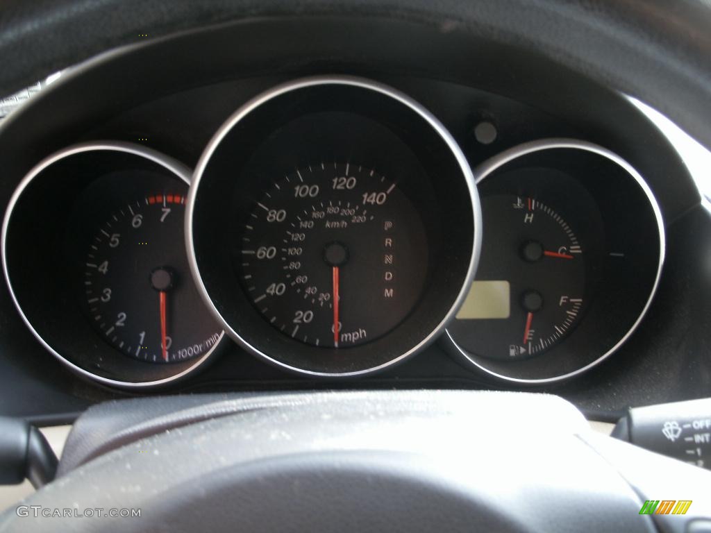 2006 Mazda MAZDA3 i Sedan Gauges Photo #38354454