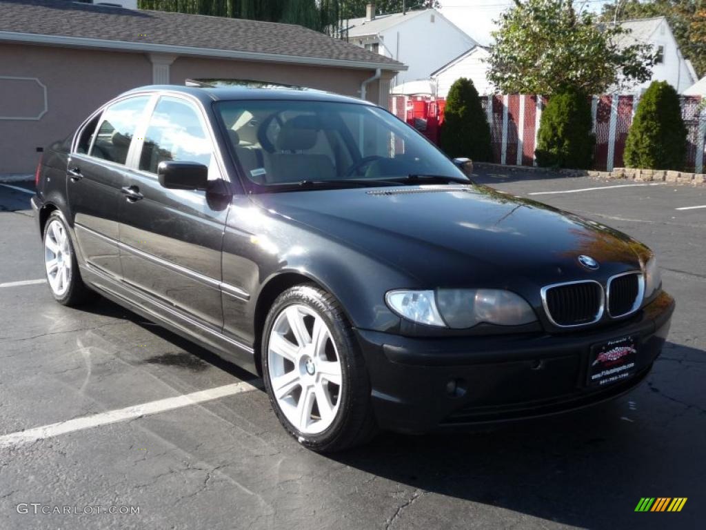 2002 3 Series 325i Sedan - Jet Black / Sand photo #2