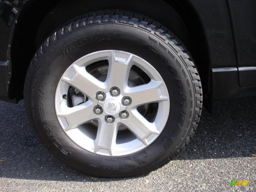 2010 Saturn Outlook XR Wheel Photos