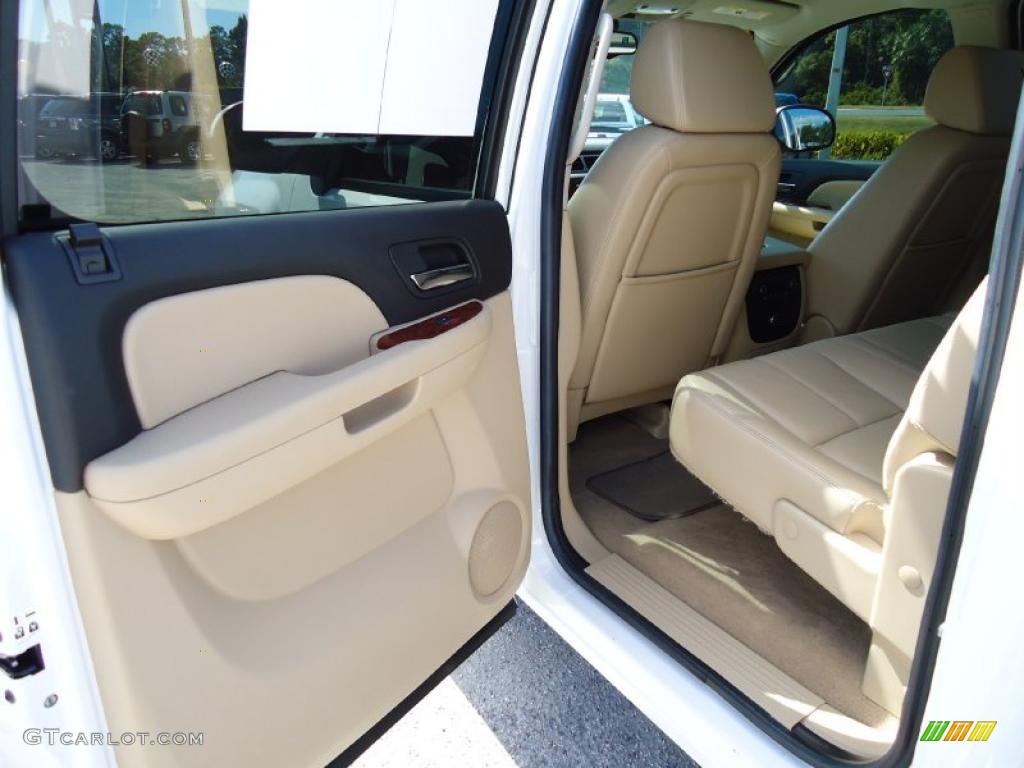 Dark Charcoal Interior 2007 Chevrolet Silverado 1500 LTZ Crew Cab Photo #38358594