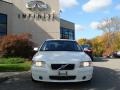 Ice White - S60 2.5T AWD Photo No. 2