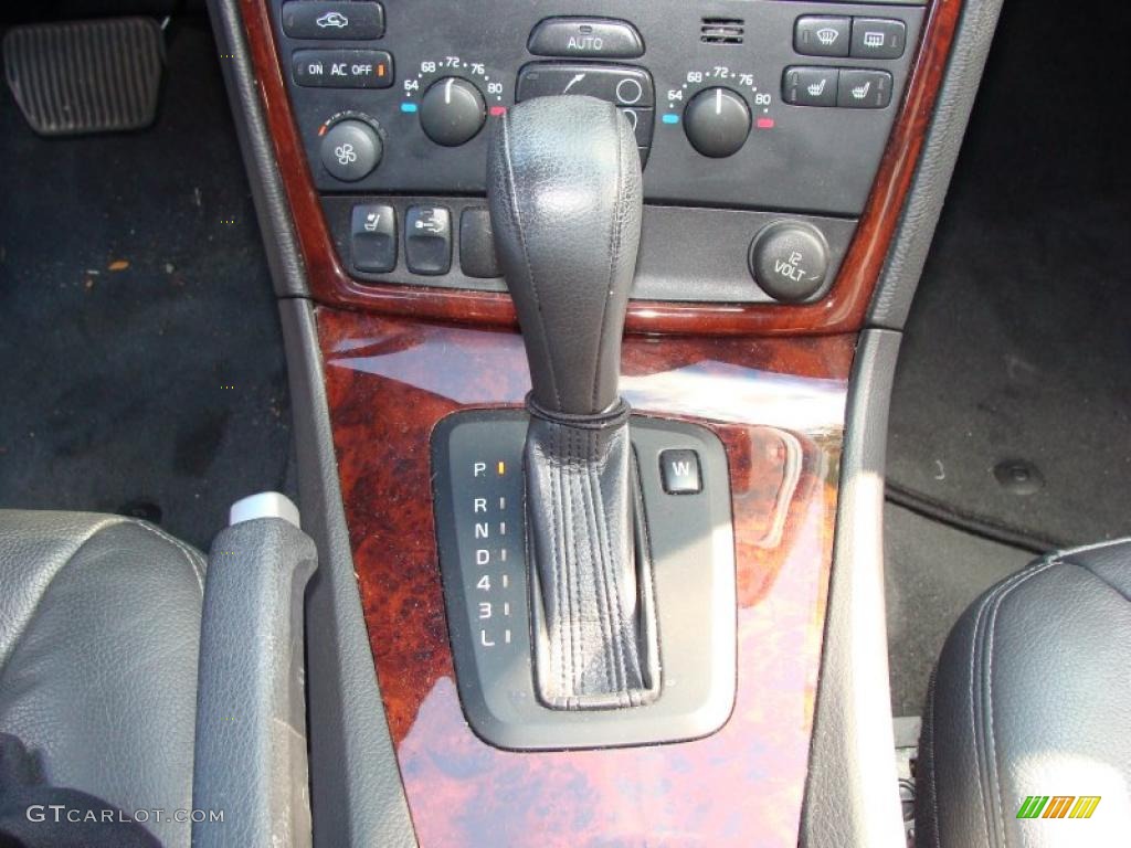 2007 Volvo S60 2.5T AWD 5 Speed Automatic Transmission Photo #38359506