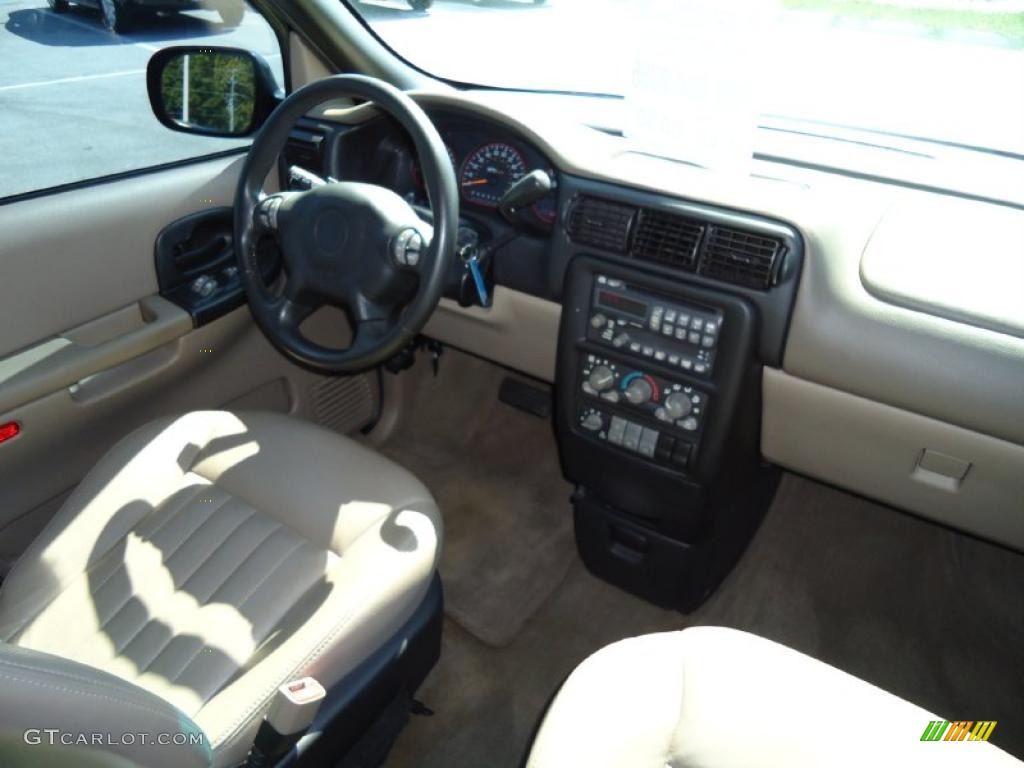 2004 Montana  - Blue Black Metallic / Taupe photo #16