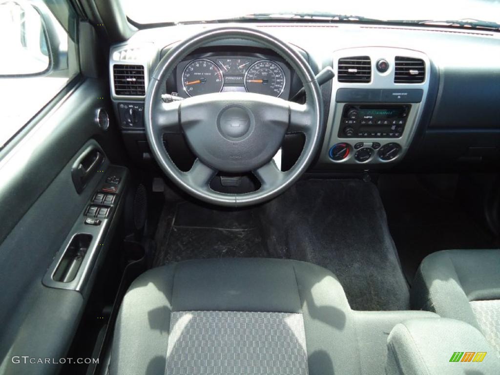 2007 Chevrolet Colorado LT Crew Cab Medium Pewter Dashboard Photo #38360862