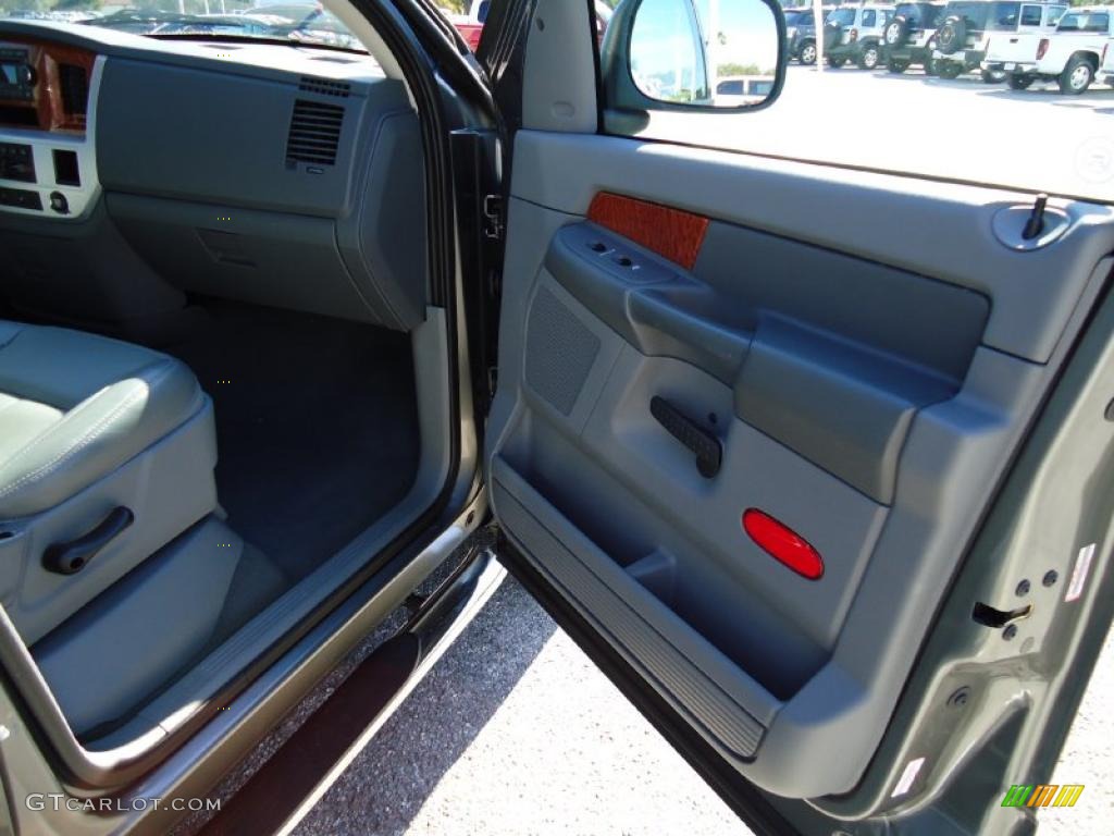 2007 Ram 1500 Laramie Quad Cab - Mineral Gray Metallic / Medium Slate Gray photo #18