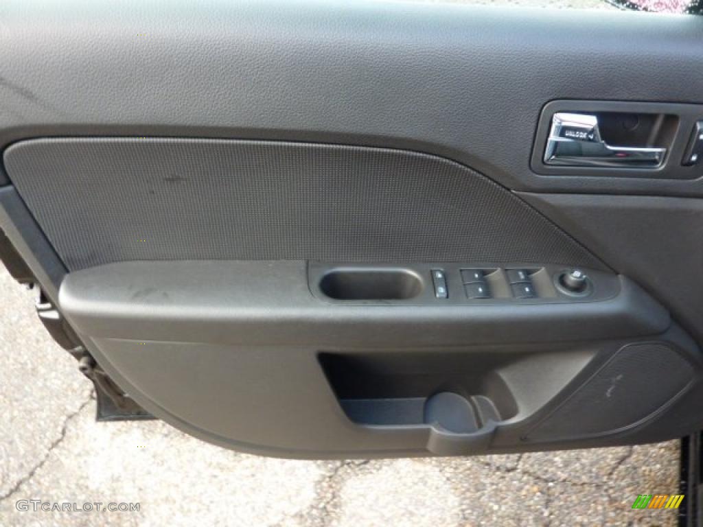 2008 Milan V6 Premier AWD - Black / Dark Charcoal photo #12