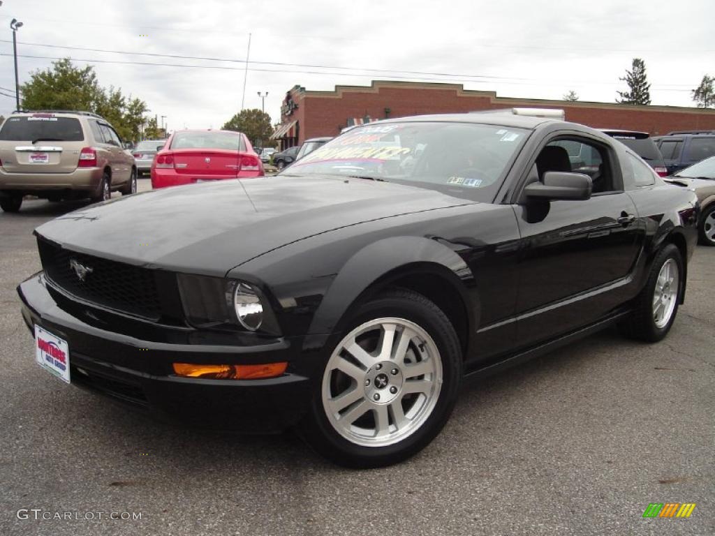 2008 Mustang V6 Premium Coupe - Black / Dark Charcoal photo #1