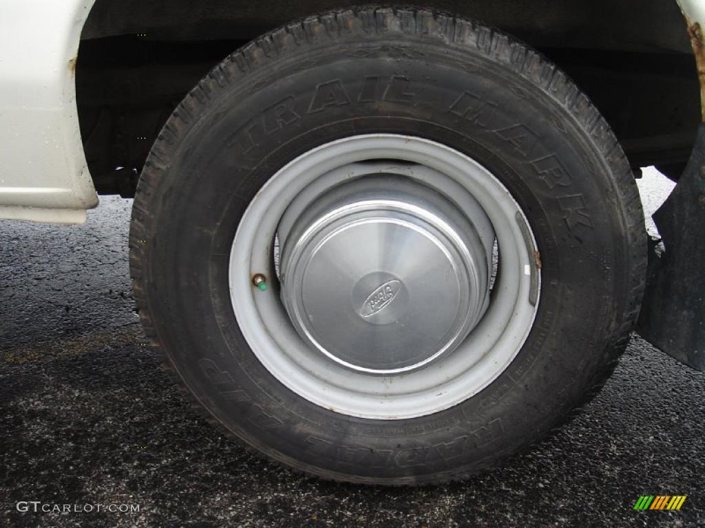1995 Ford E Series Van E350 XL Cargo Van Wheel Photos