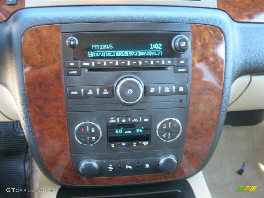 2007 Tahoe LT - Summit White / Light Cashmere/Ebony photo #10