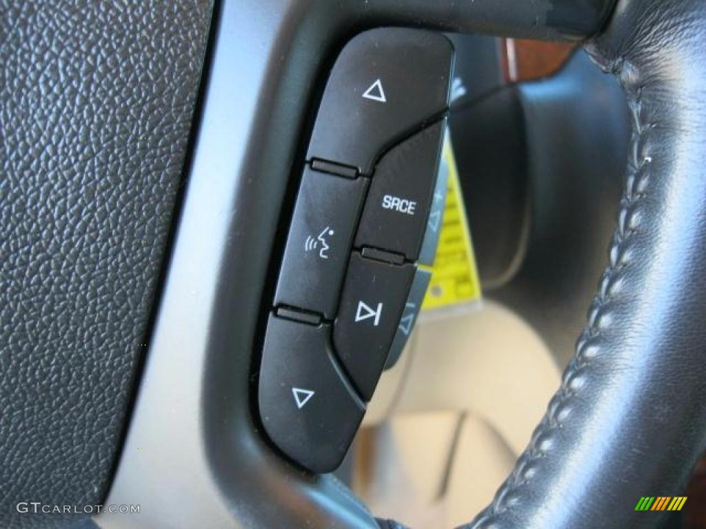 2007 Tahoe LT - Summit White / Light Cashmere/Ebony photo #14