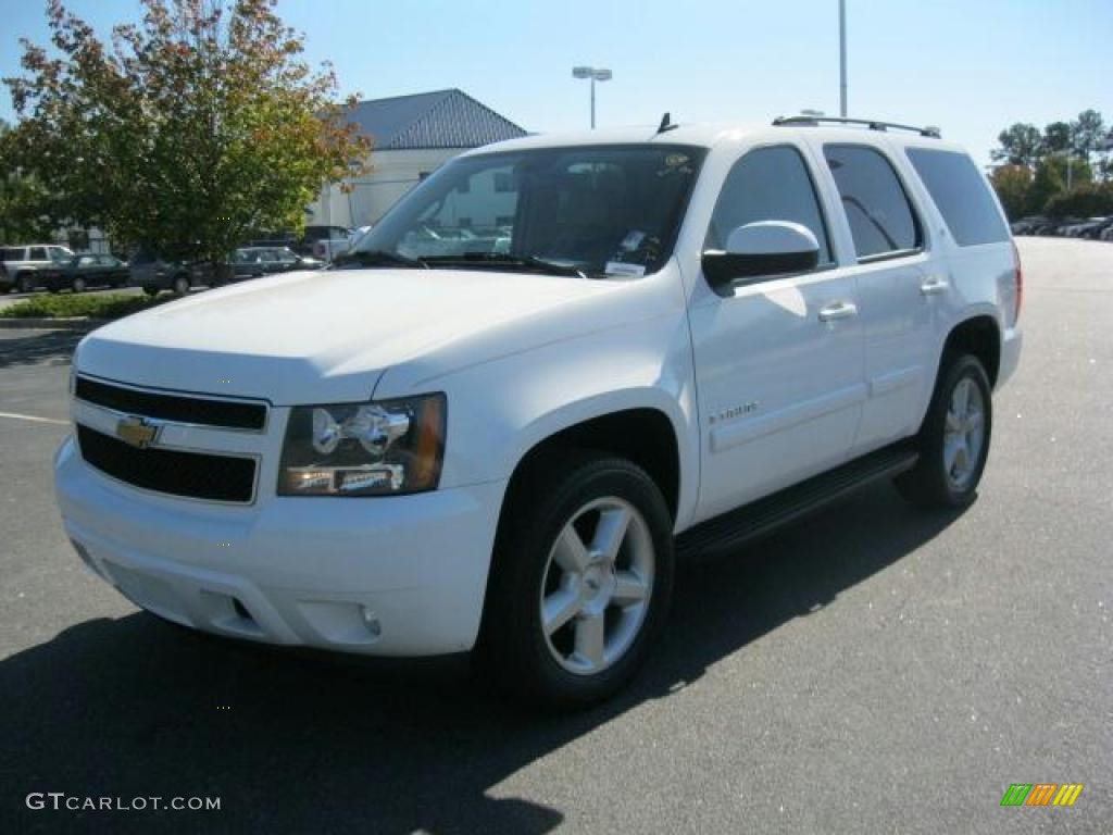 2007 Tahoe LT - Summit White / Light Cashmere/Ebony photo #25