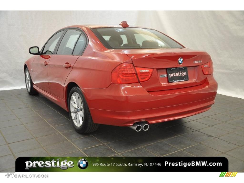 2010 3 Series 328i xDrive Sedan - Crimson Red / Black photo #4