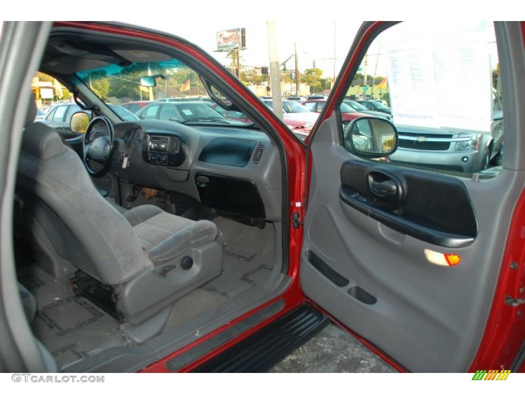 Medium Graphite Interior 2001 Ford F150 XLT SuperCab Photo #38374758