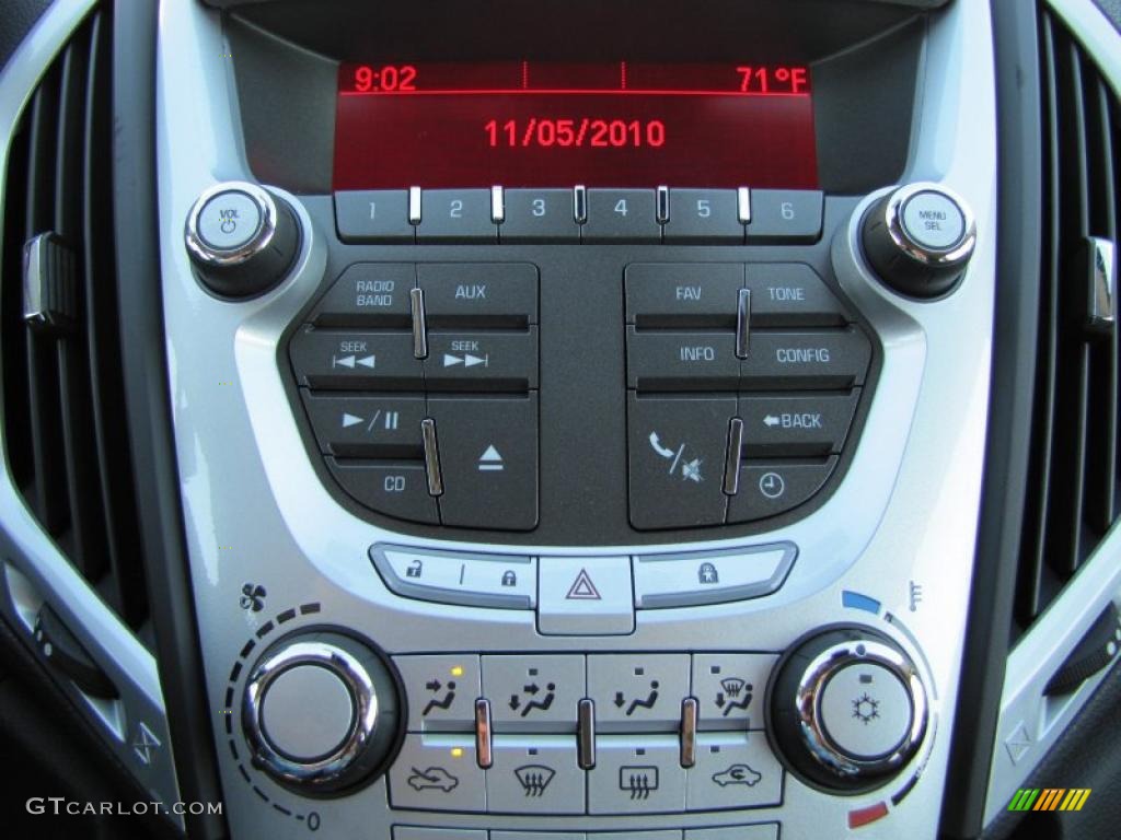2011 GMC Terrain SLE Controls Photo #38376158
