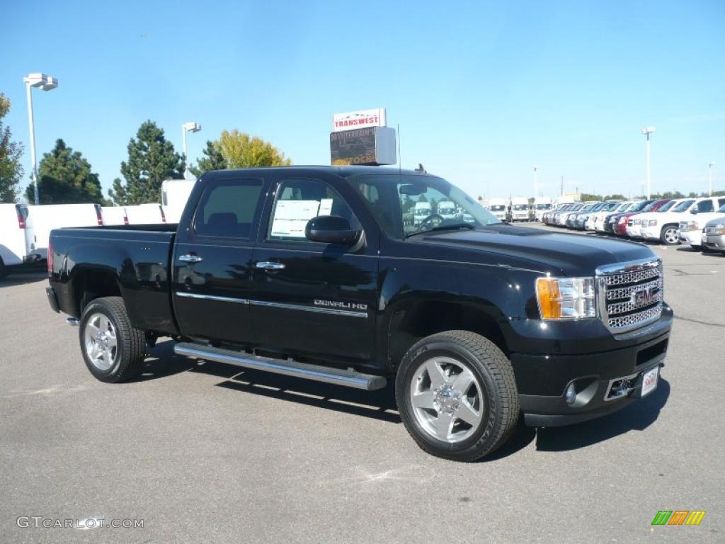 Onyx Black 2011 GMC Sierra 2500HD Denali Crew Cab 4x4 Exterior Photo #38376362