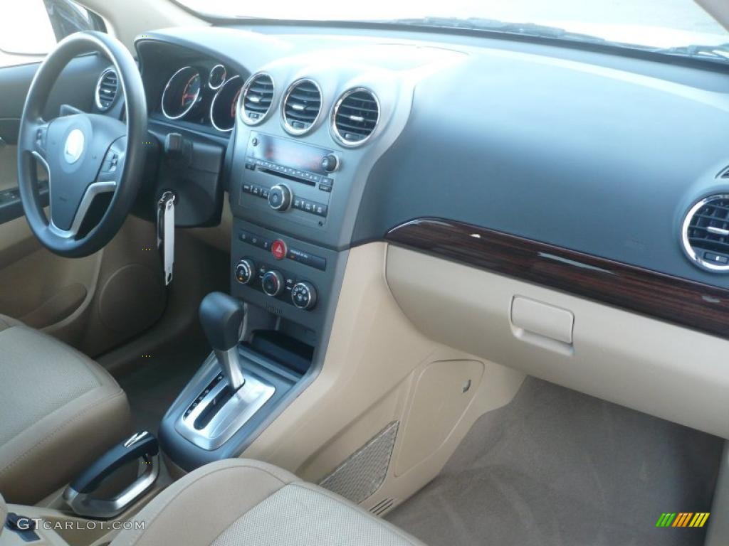 2010 Saturn VUE XE Tan Dashboard Photo #38377502