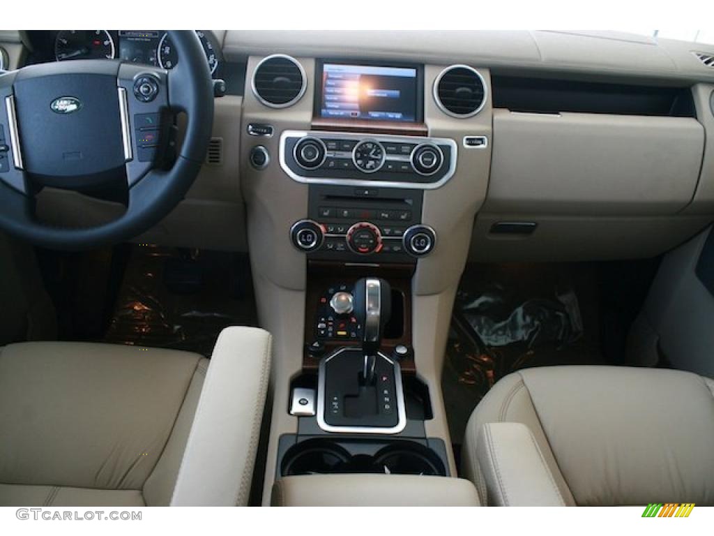 2011 Land Rover LR4 HSE LUX Almond/Nutmeg Dashboard Photo #38378491