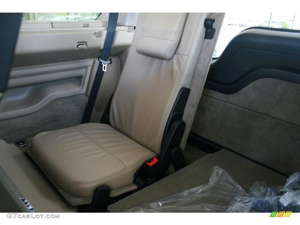 Almond/Nutmeg Interior 2011 Land Rover LR4 HSE LUX Photo #38378667