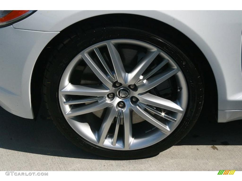 2011 Jaguar XF XF Supercharged Sedan Wheel Photo #38379023