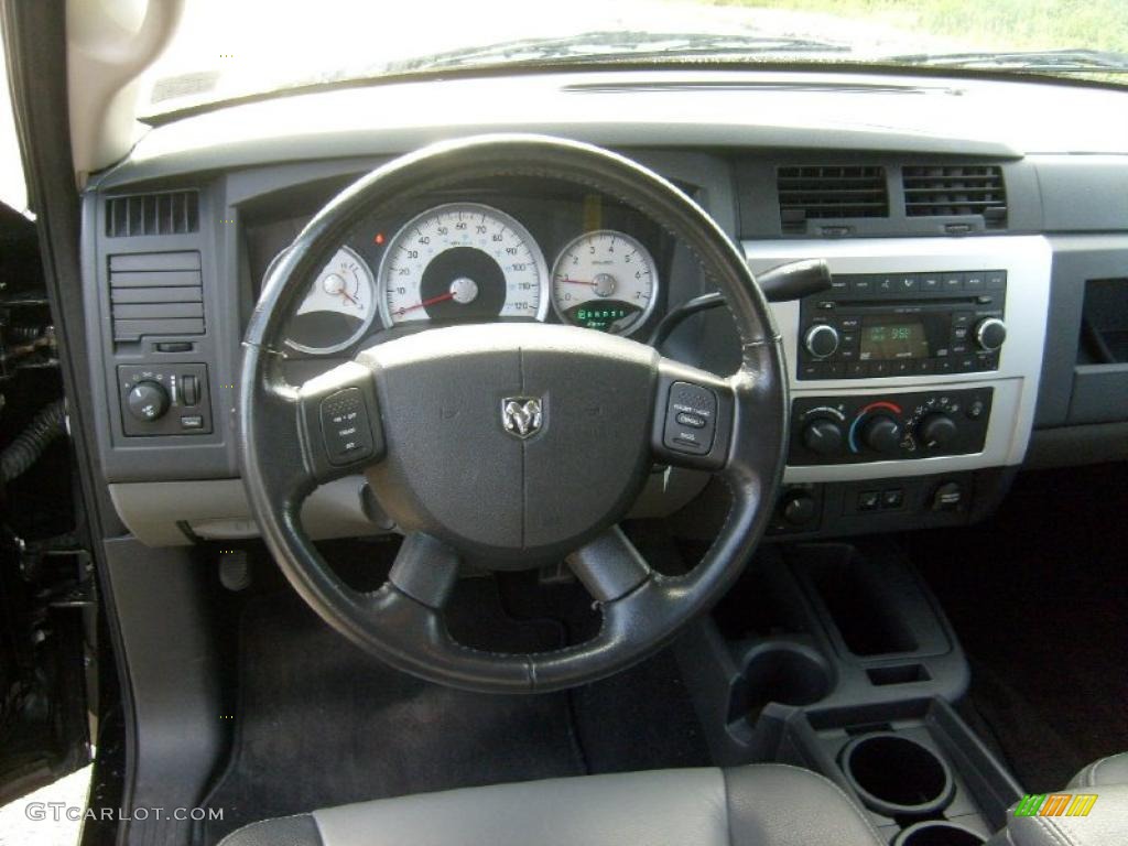 2008 Dakota Laramie Crew Cab 4x4 - Brilliant Black / Dark Slate Gray/Medium Slate Gray photo #14