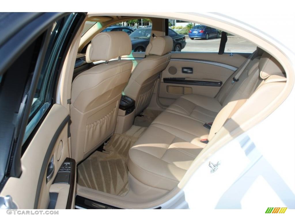 2008 7 Series 750i Sedan - Alpine White / Black photo #12