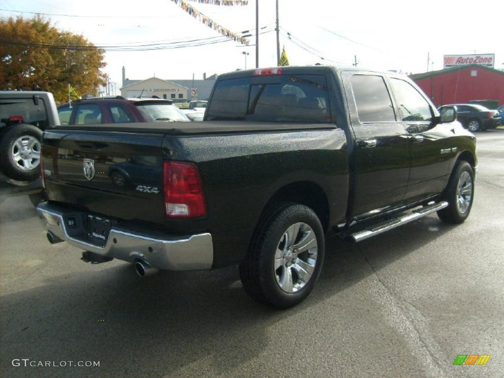 2009 Ram 1500 Laramie Crew Cab 4x4 - Brilliant Black Crystal Pearl / Dark Slate Gray photo #5