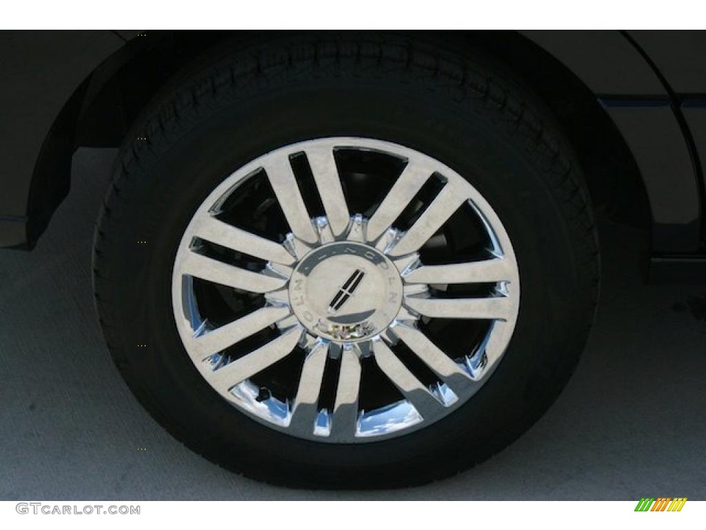2010 Lincoln Navigator Standard Navigator Model Wheel Photo #38379899