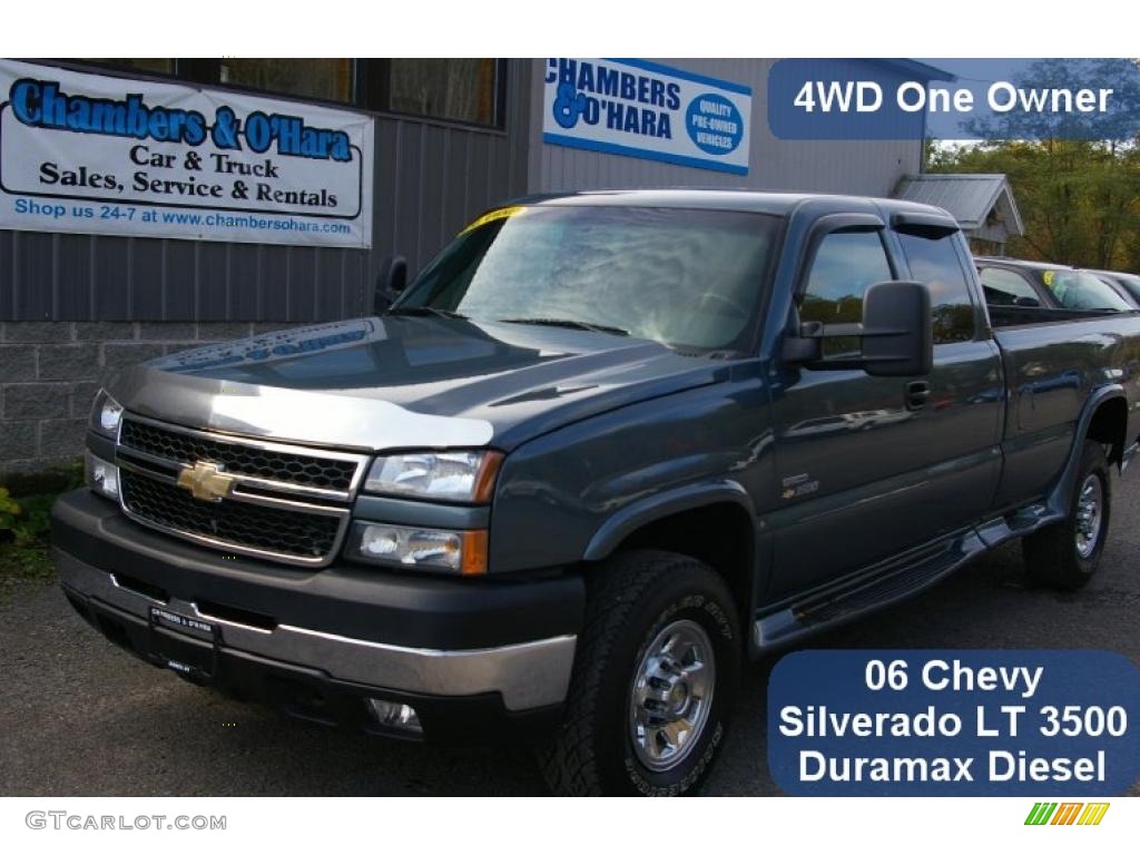 2006 Silverado 3500 LT Extended Cab 4x4 - Dark Blue Metallic / Medium Gray photo #1