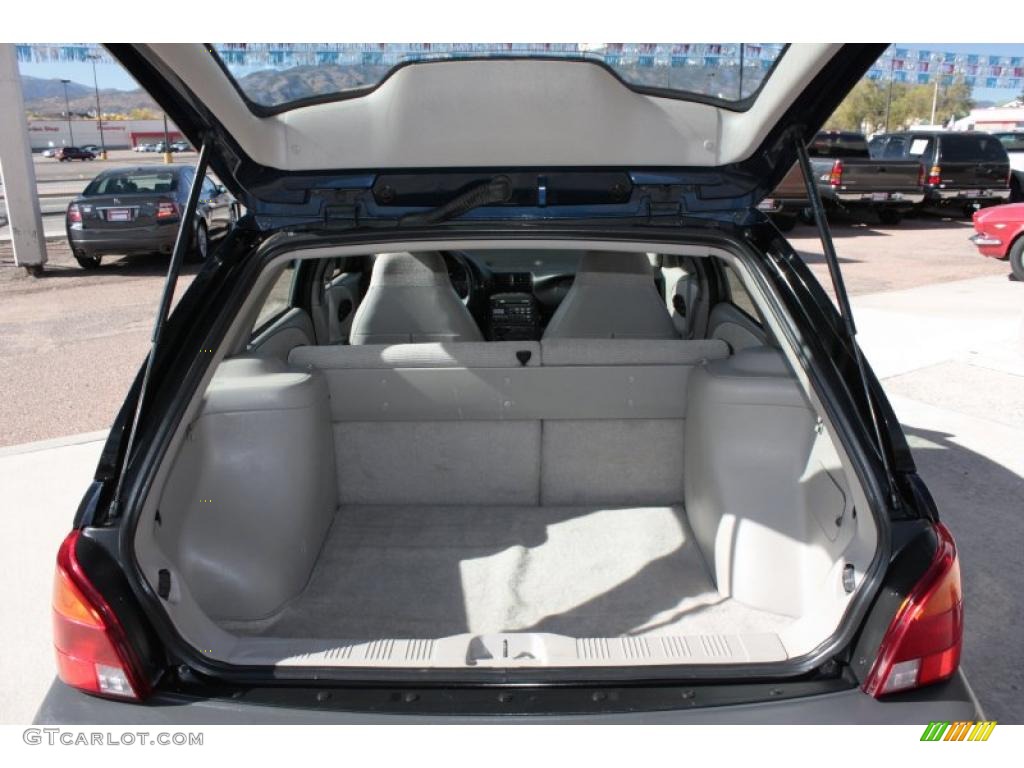 1999 Saturn S Series SW1 Wagon Trunk Photos