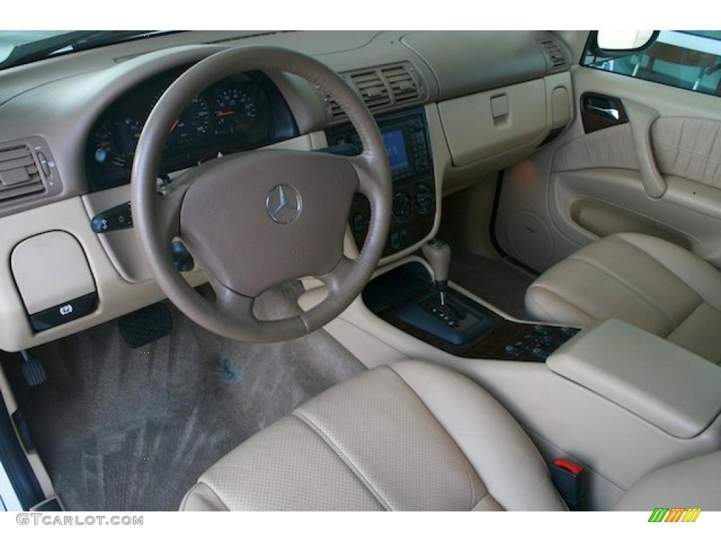2001 Mercedes-Benz ML 320 4Matic Java Dashboard Photo #38381530