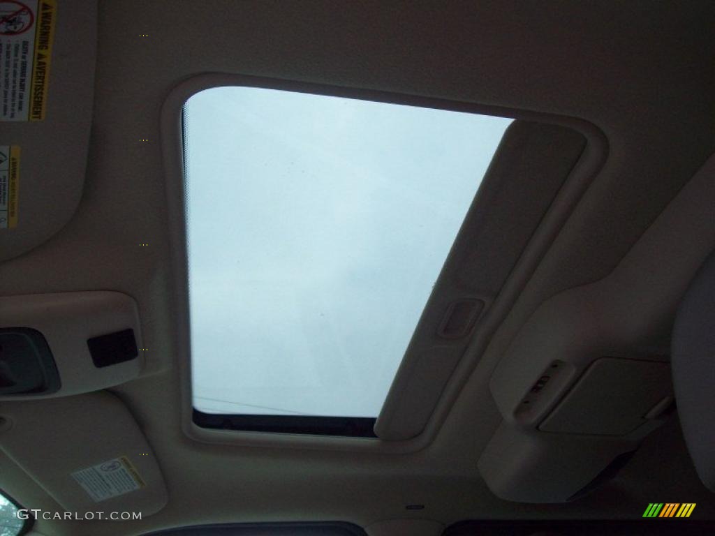 Medium Parchment Interior 2005 Ford Explorer Eddie Bauer 4x4 Photo #38384390