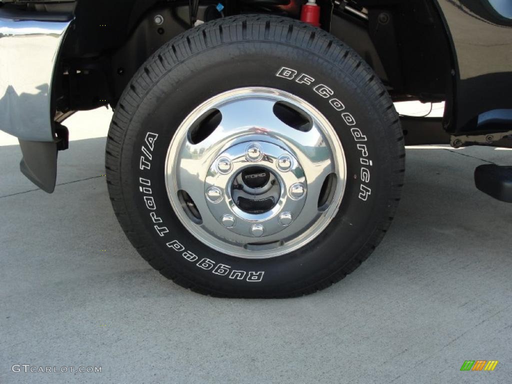 2011 Ford F350 Super Duty Lariat Crew Cab 4x4 Dually Wheel Photo #38385682