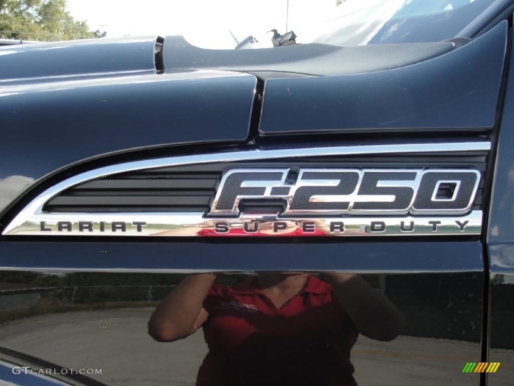 2011 Ford F250 Super Duty Lariat Crew Cab 4x4 Marks and Logos Photo #38386159