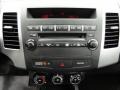 Diamond White Pearl - Outlander LS 4WD Photo No. 15