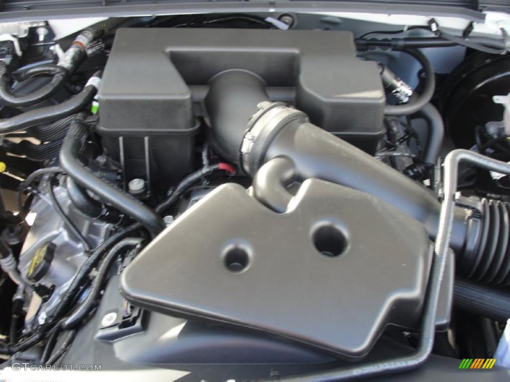 2011 Ford F250 Super Duty XL Crew Cab Engine Photos
